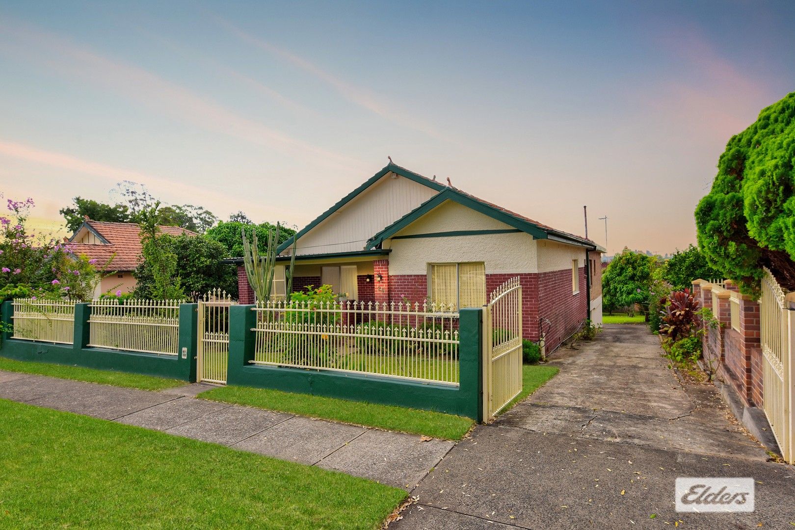 4 bedrooms House in 20 Claremont Road BURWOOD HEIGHTS NSW, 2136