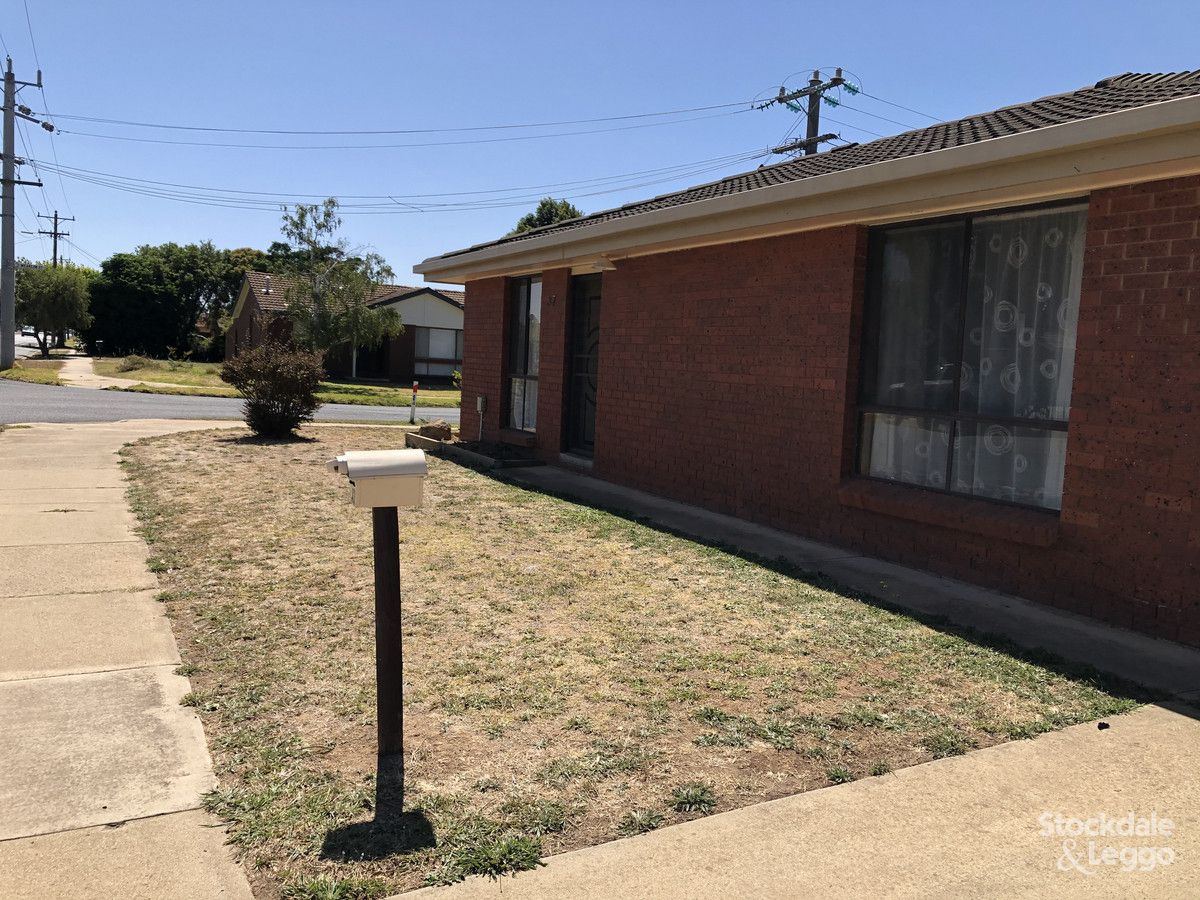 2 bedrooms Apartment / Unit / Flat in 1/37 Wilmot Road SHEPPARTON VIC, 3630