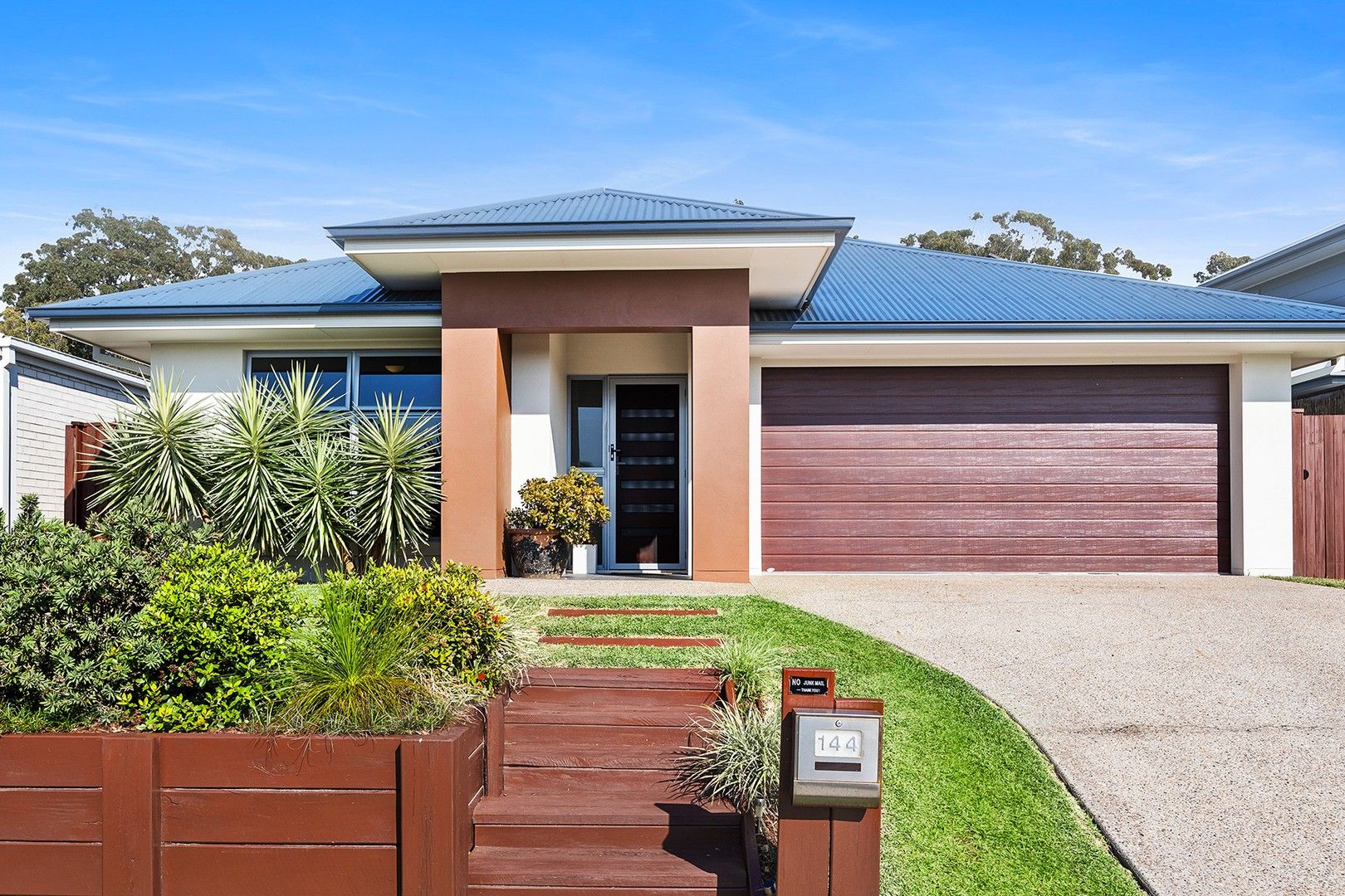 4 bedrooms House in 144 Old Emu Mountain Road PEREGIAN BEACH QLD, 4573