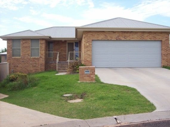 4 Currawong Place, Inverell NSW 2360, Image 0