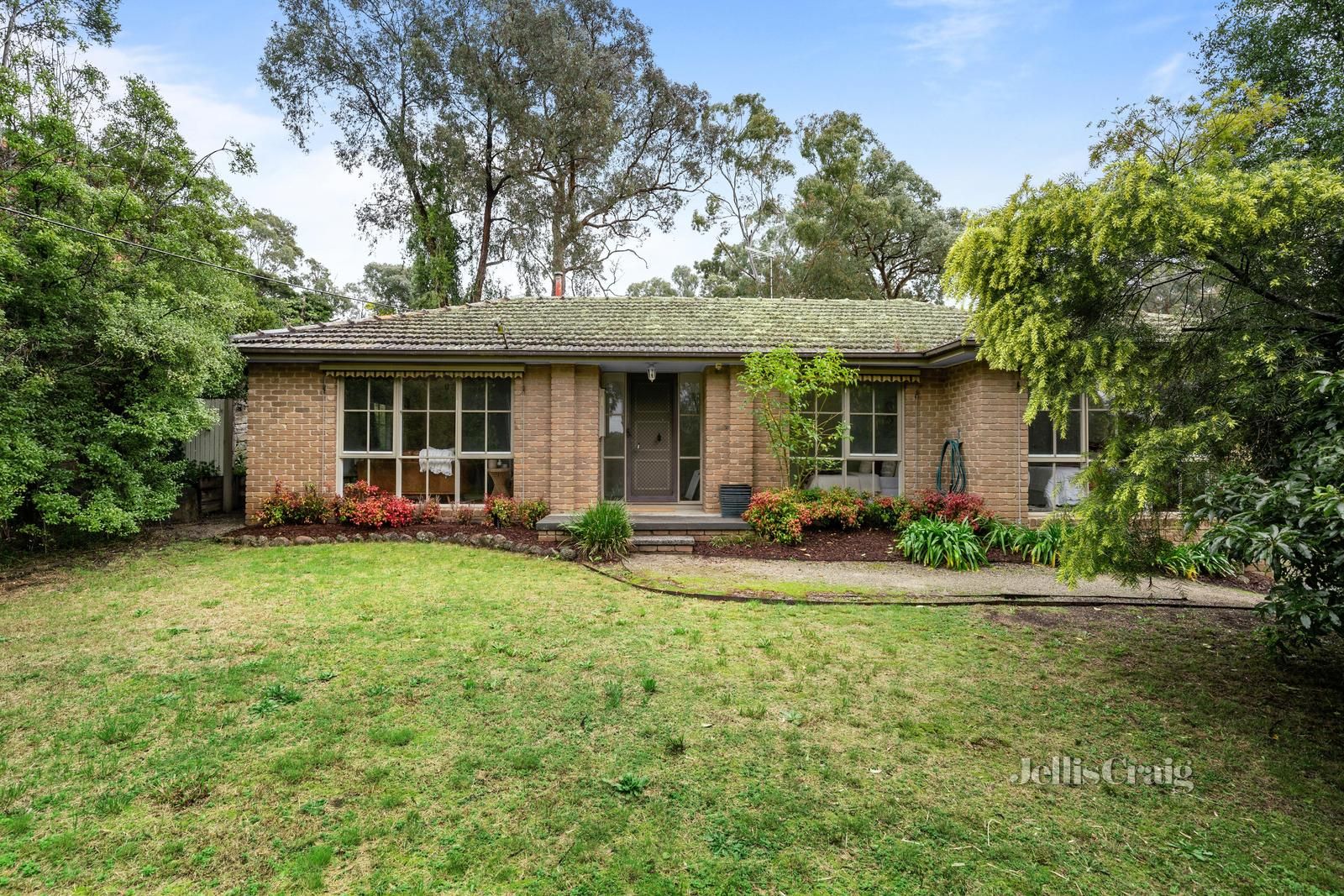 40 Reynolds Road, Wattle Glen VIC 3096, Image 0