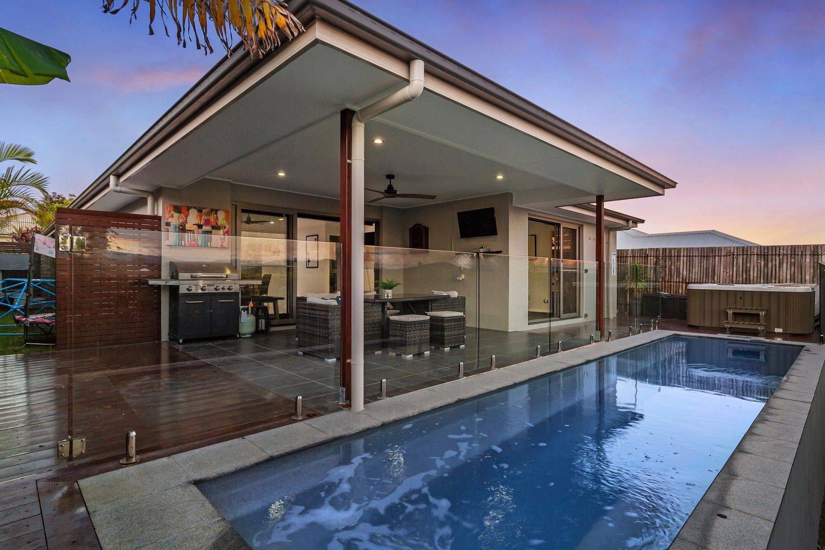 4 bedrooms House in 28 Santa Clara Rise UPPER COOMERA QLD, 4209