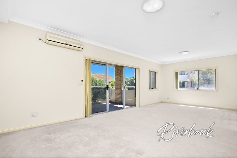 8/8 Refractory Court, Holroyd NSW 2142, Image 2