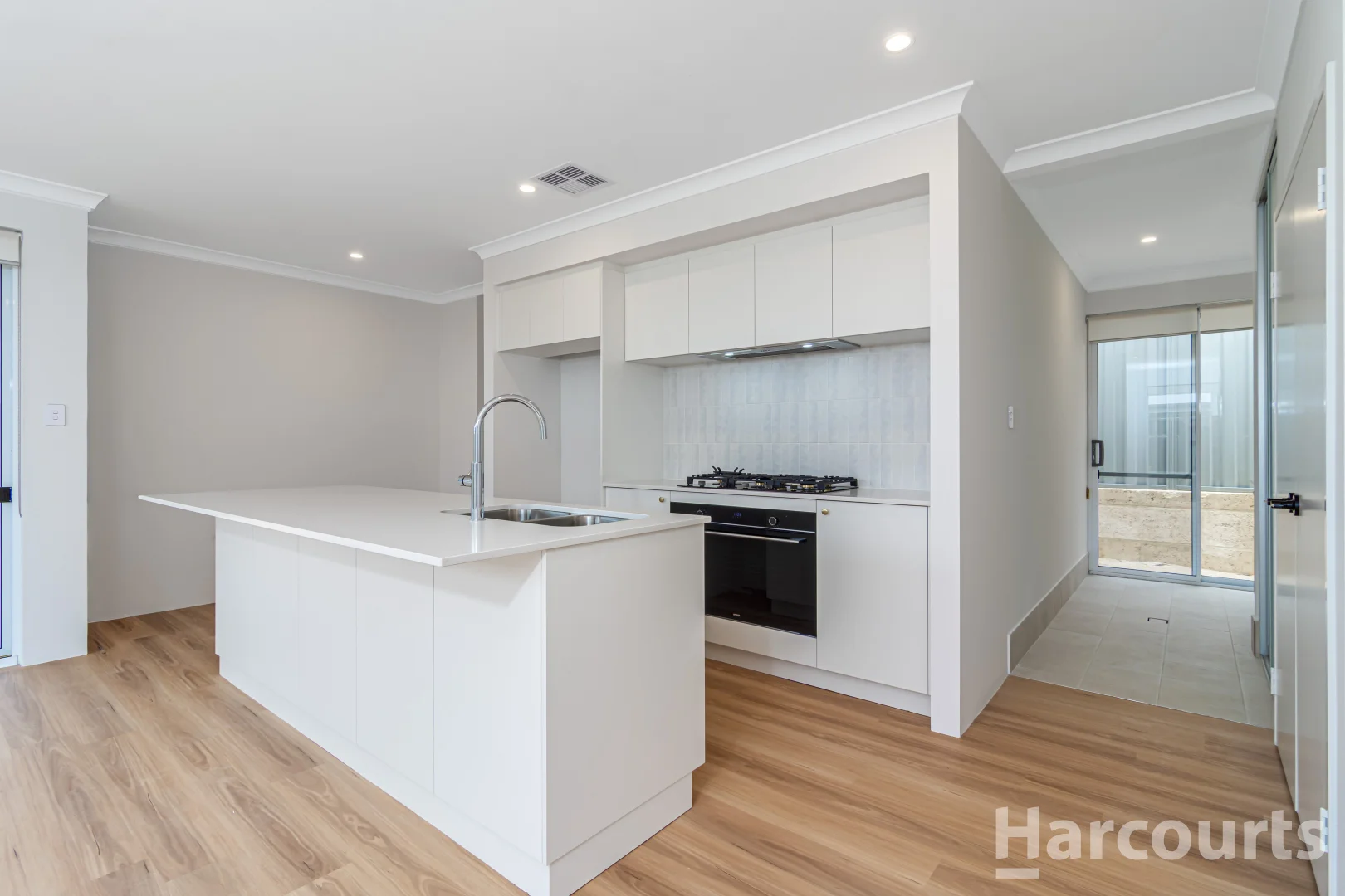 Additional image 8 of 132 Leeward Avenue, Eglinton WA 6034