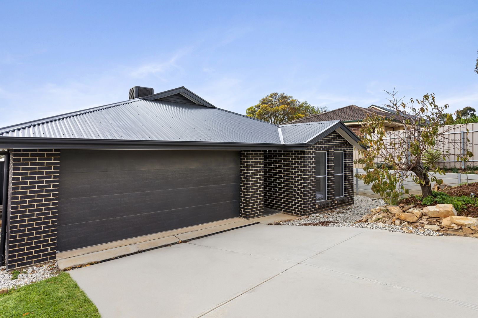 4 bedrooms House in 71 Cottage Lane HACKHAM SA, 5163