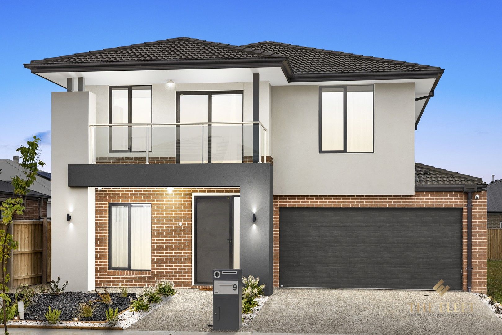 5 bedrooms House in 9 Prosecco Street TARNEIT VIC, 3029