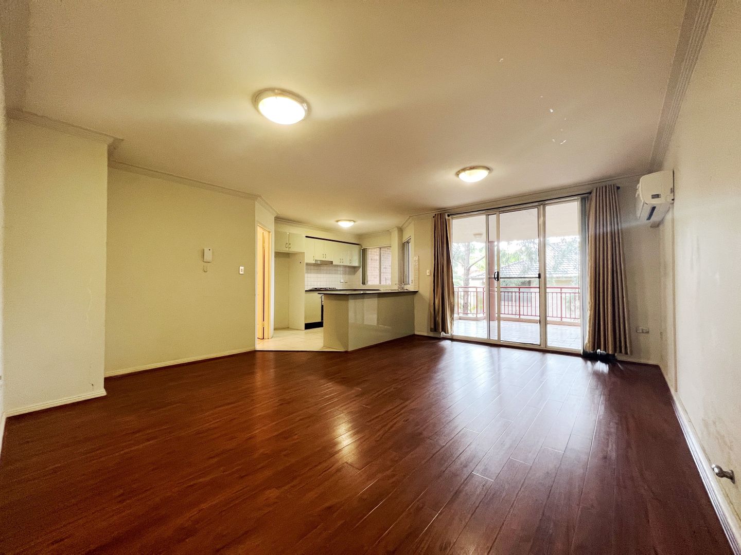 15/3133 Moss Place, Westmead Property History & Address Research