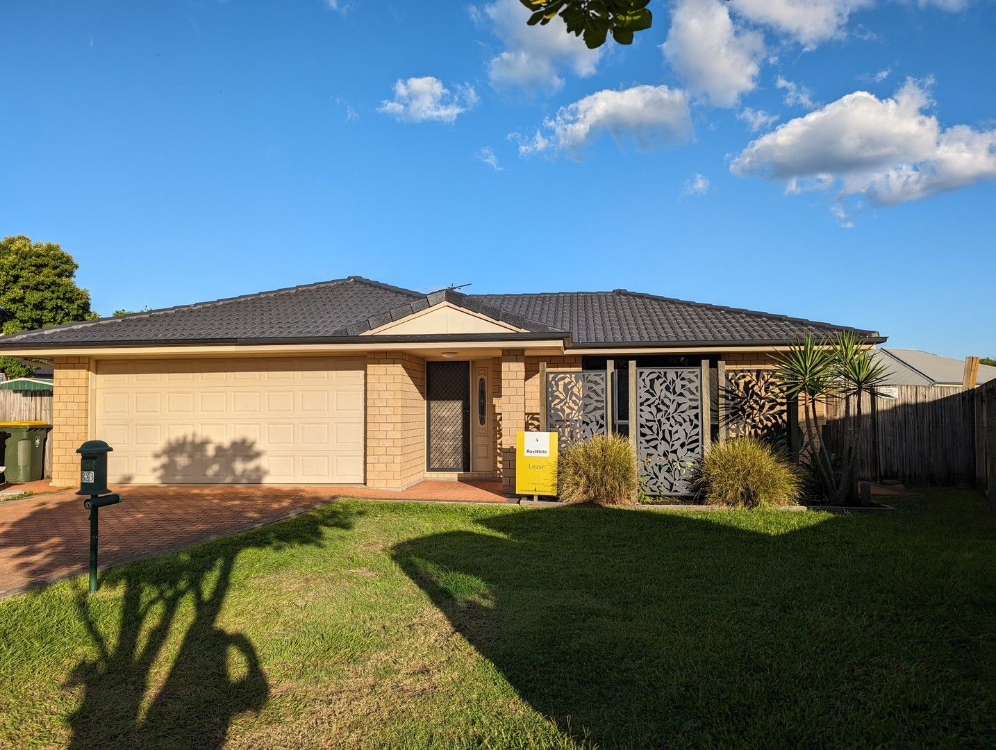 33 Macadamia Street, Wynnum West QLD 4178, Image 0