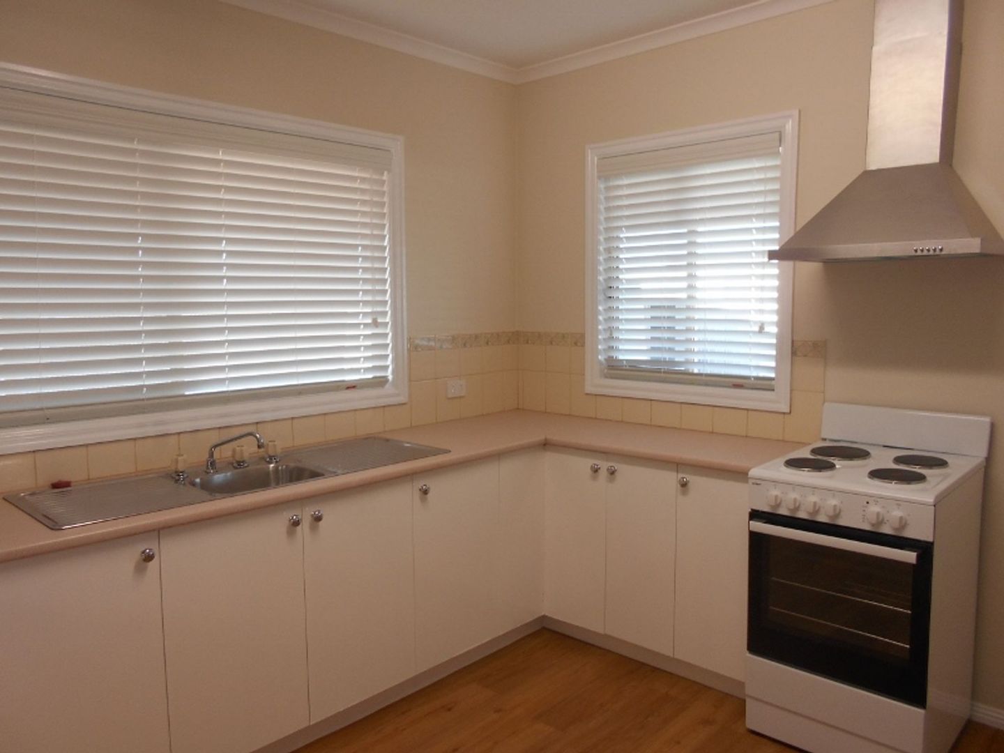 20 Jeffreys Lane, Red Cliffs VIC 3496 House For Rent Domain