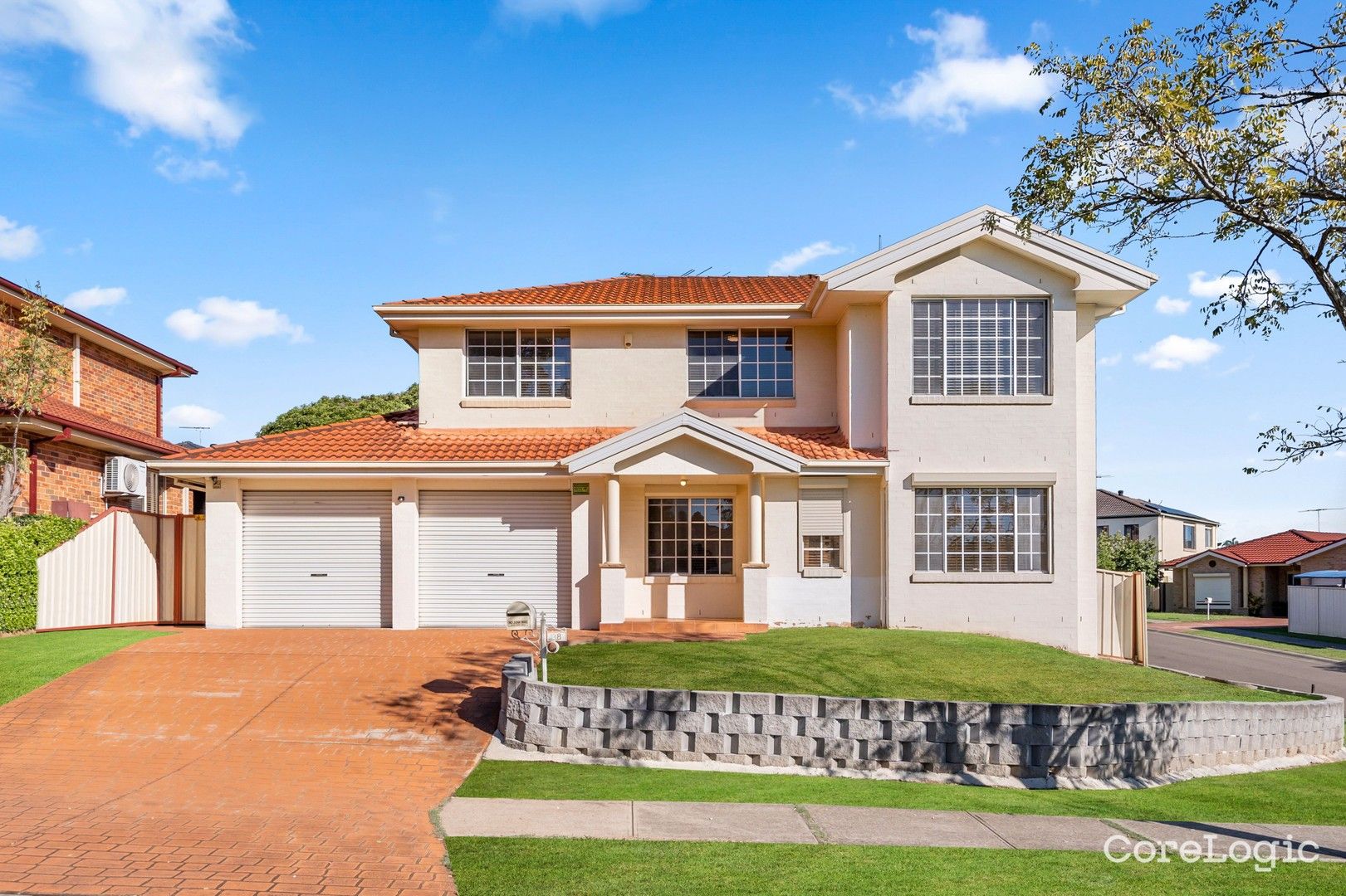 4 bedrooms House in 38 Coronation Drive GREEN VALLEY NSW, 2168