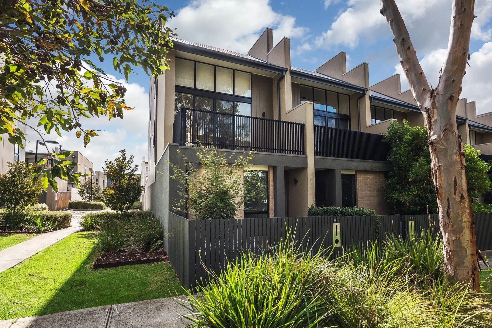 Primary image of 61 Central Park Walk, Cheltenham VIC 3192