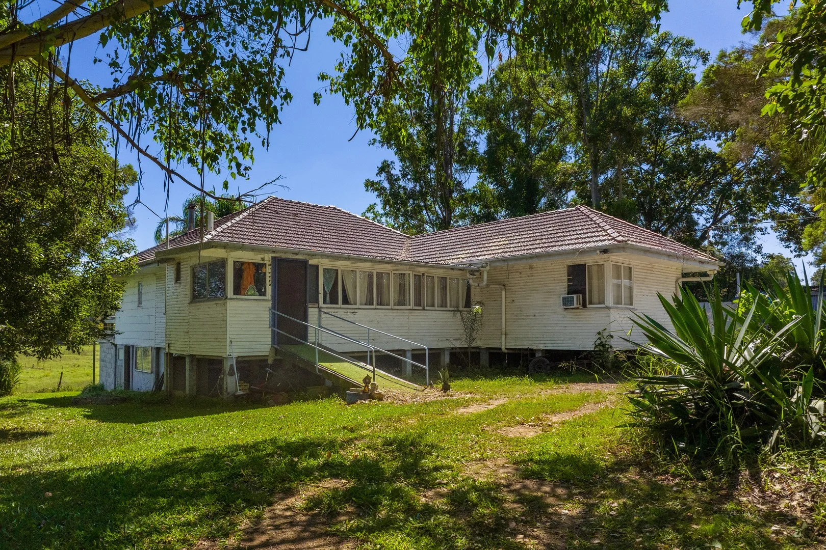 Primary image of 131 Old Goomboorian Road, Veteran QLD 4570