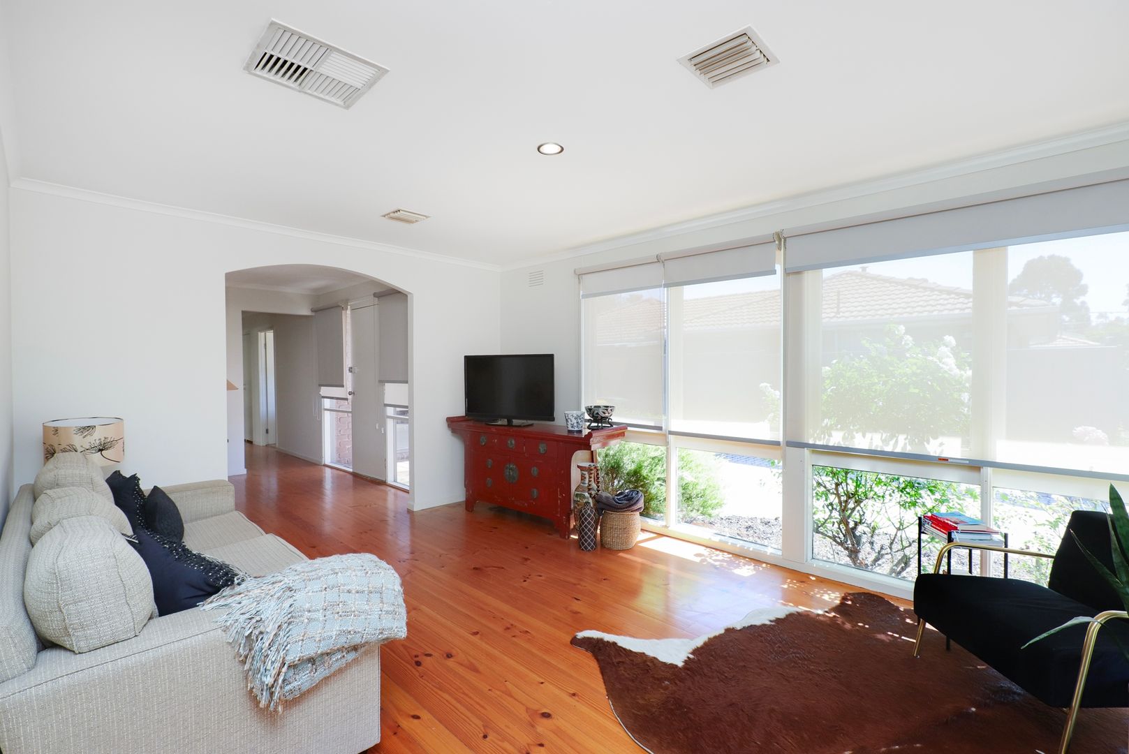 7 Bellara Crescent, Kealba VIC 3021, Image 2