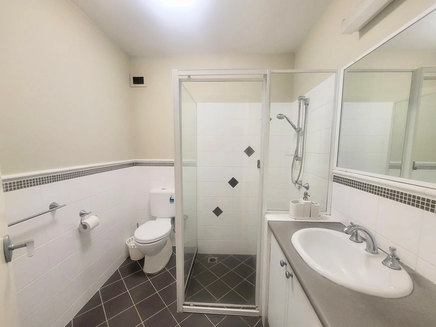 Additional image 11 of Unit 3/43 South Perth Esplanade, South Perth WA 6151