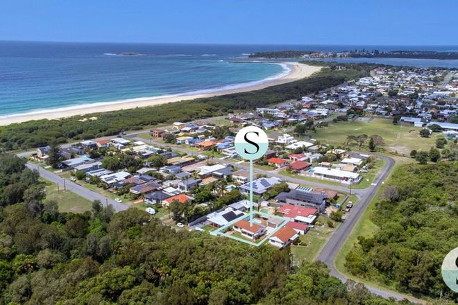 Picture of 22 Awabakal Avenue, BLACKSMITHS NSW 2281