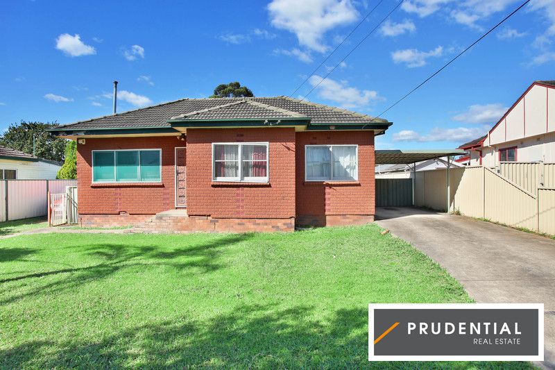 30 Dunbier Avenue, Lurnea NSW 2170