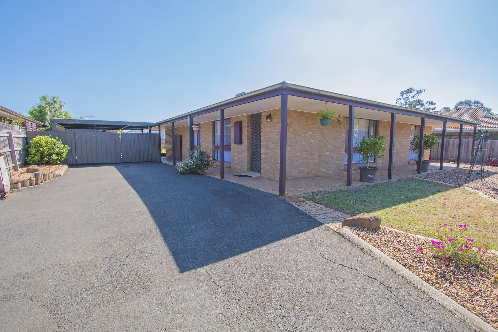 14  Crestmont Drive, Melton South VIC 3338, Image 0