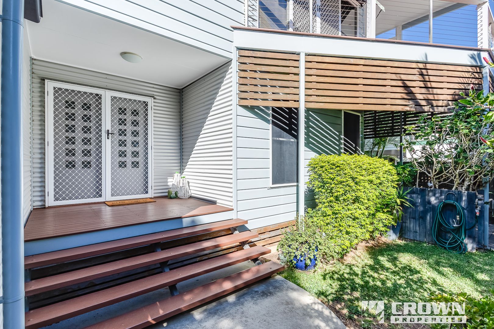 17 Vernon Street, Clontarf QLD 4019, Image 1