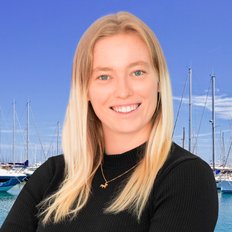 Chelsea Weekes | LJ Hooker Property Centre | Real Estate Agent in 152 ...