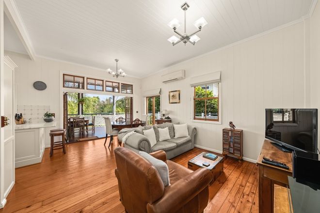 17 O'Connell Place Red Hill 4059 - Image 4