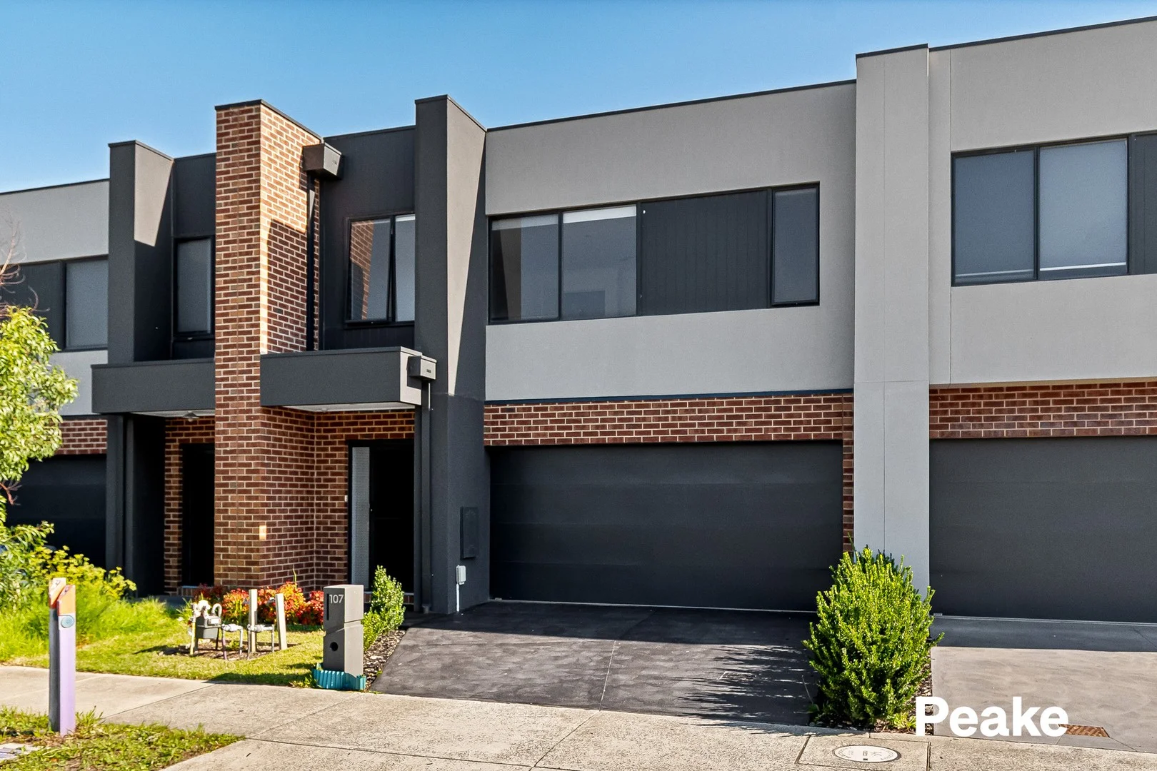 107 Picnic Avenue, Clyde North VIC 3978