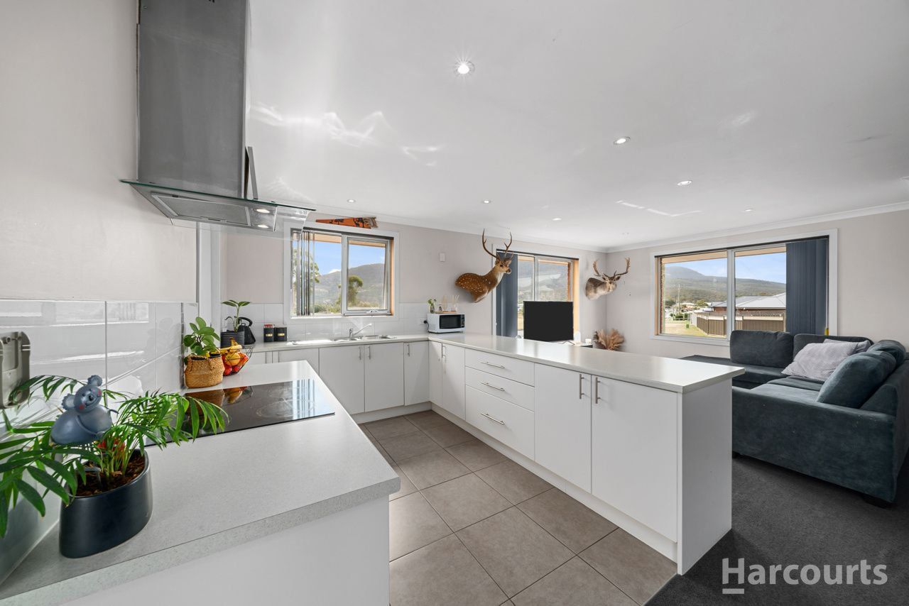 1 Leila Street, New Norfolk TAS 7140, Image 0