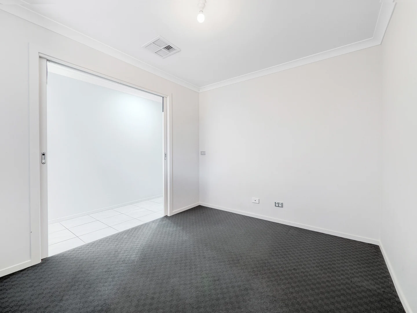 Additional image 10 of 20 Rainford Crescent, Lyndhurst VIC 3975