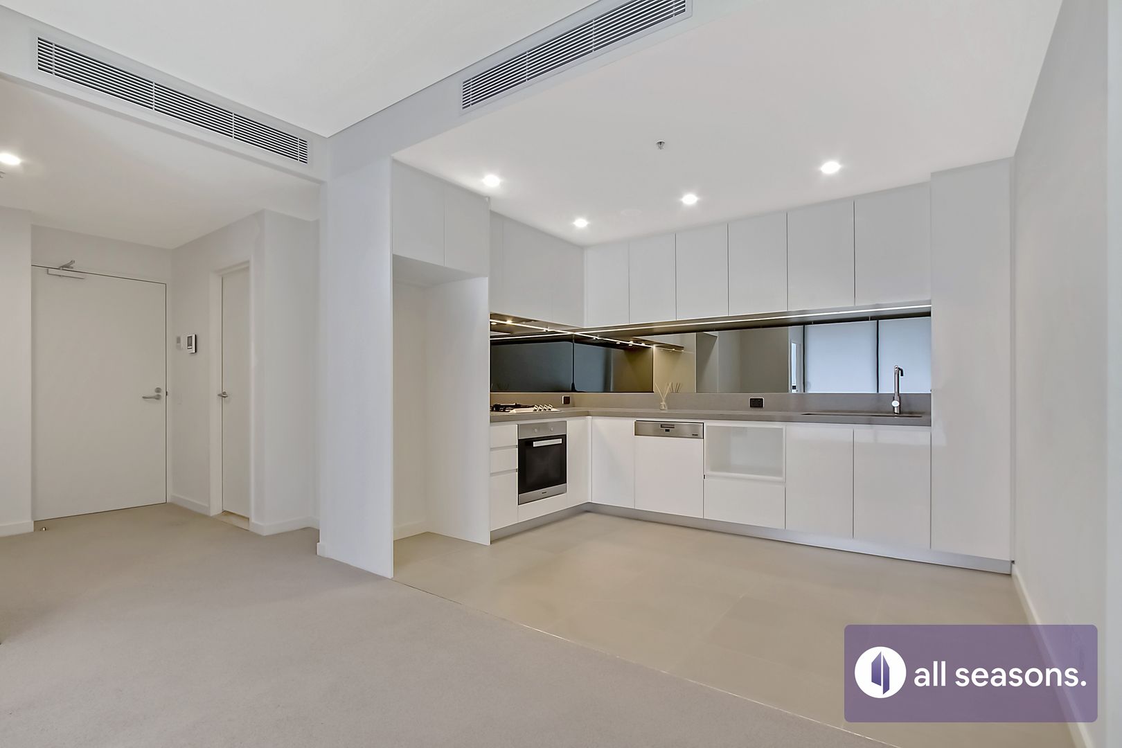 1 bedrooms Apartment / Unit / Flat in 413/150 Pacific Hwy NORTH SYDNEY NSW, 2060