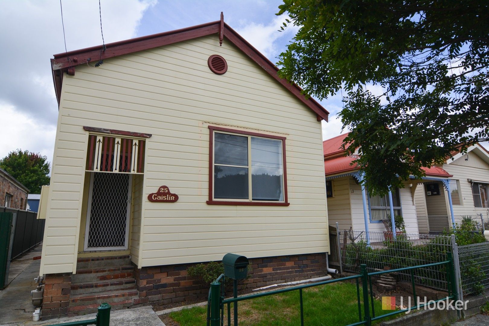 25 Laurence Street, Lithgow NSW 2790 House For Rent Domain