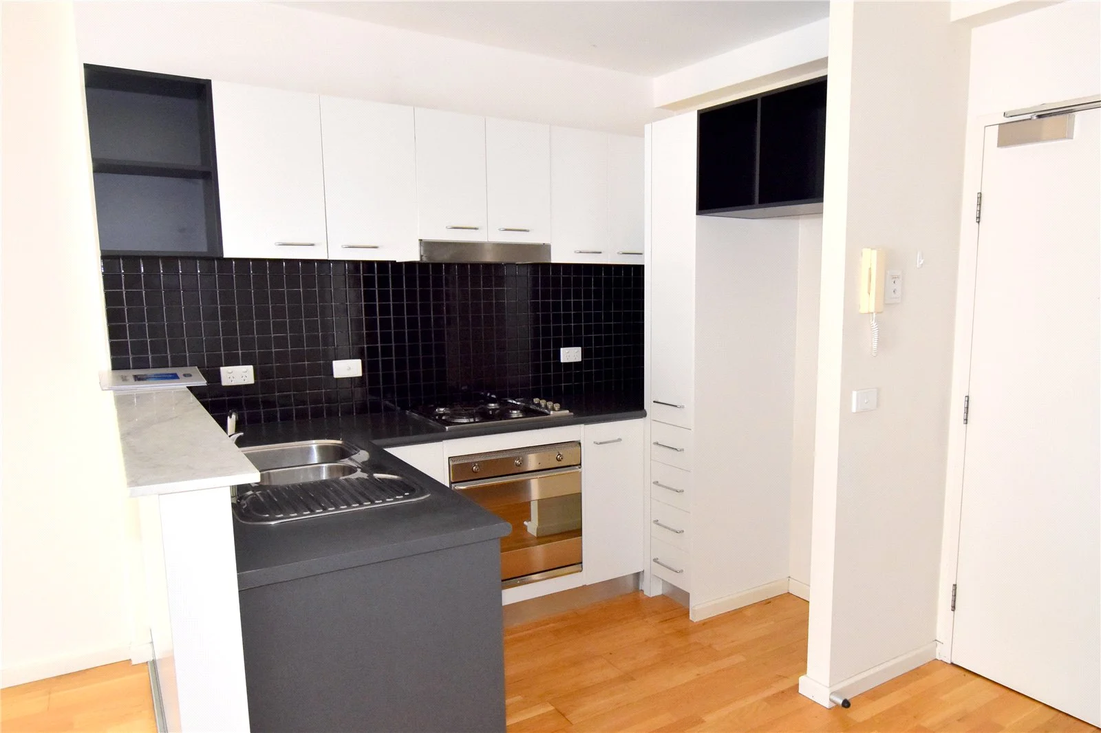 Additional image 3 of 708/87 Franklin Street, Melbourne VIC 3000