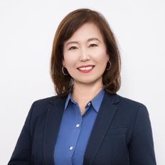 Julie Joo Hee Lee, Sales representative