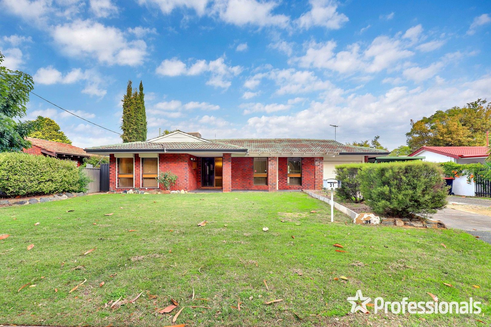 31 Acacia Close, Armadale WA 6112, Image 0