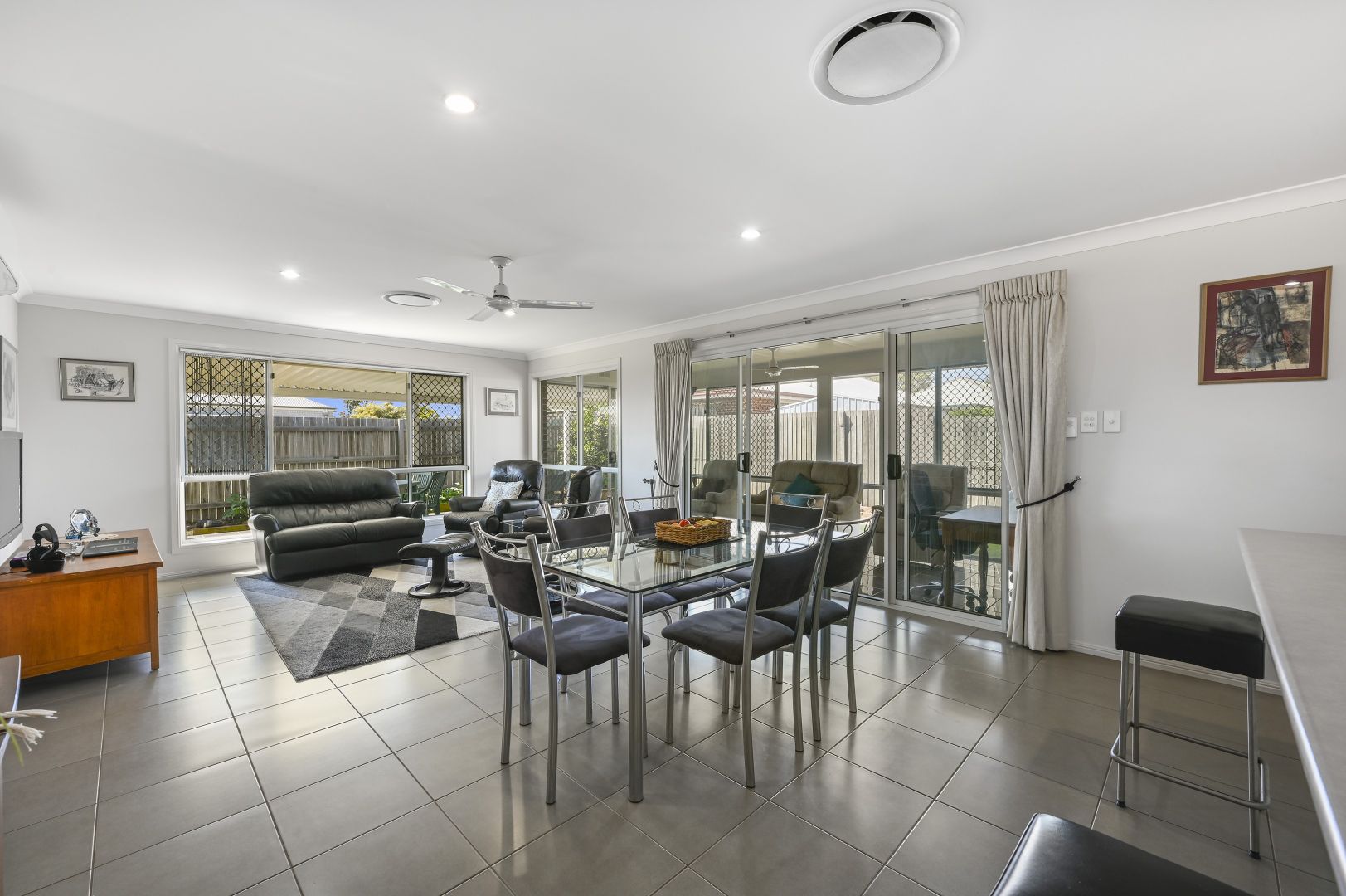 14 Argus Ct, Middle Ridge QLD 4350, Image 2