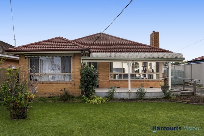 Picture of 67 Ridge Drive, AVONDALE HEIGHTS VIC 3034