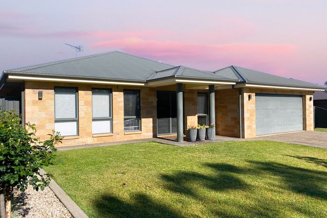 Picture of 8 Old Hospital Road, WEST WYALONG NSW 2671
