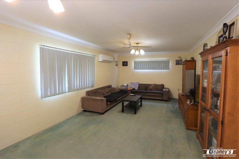4 Farrelly Street, Towers Hill QLD 4820, Image 2
