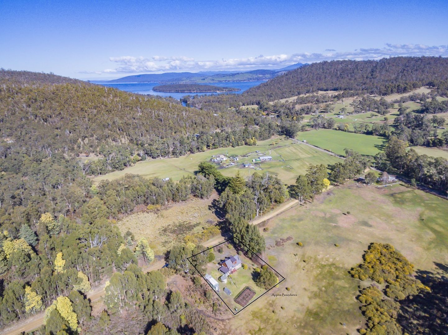 29 Brittains Road, Garden Island Creek TAS 7112, Image 2