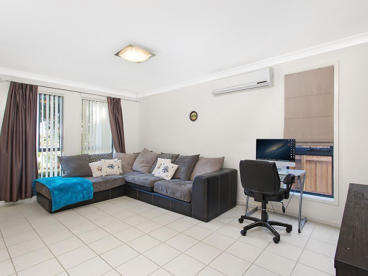 51 Coffs Harbour Avenue, HOXTON PARK NSW 2171, Image 1