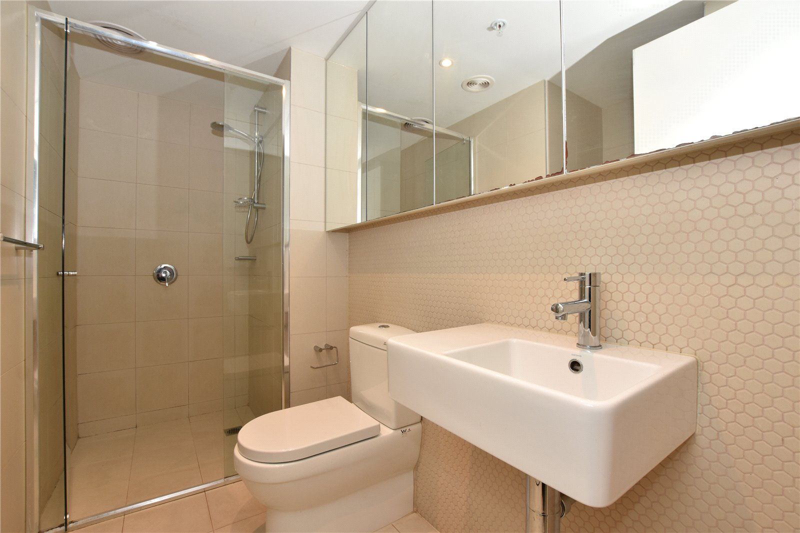 702/2026 Coromandel Place, Melbourne VIC 3000 Apartment For Rent