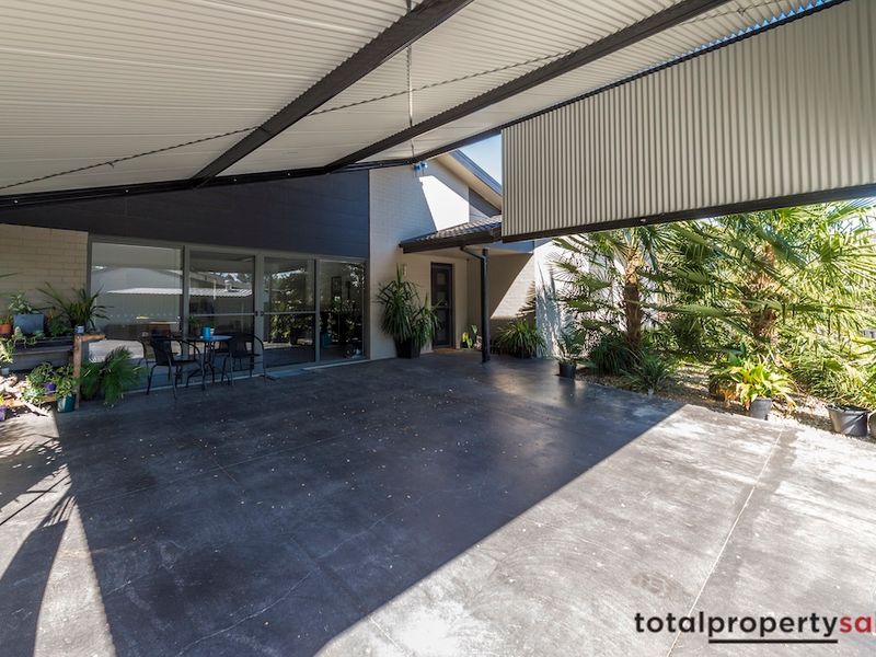 41 McConnel Crescent, Kambah ACT 2902, Image 2