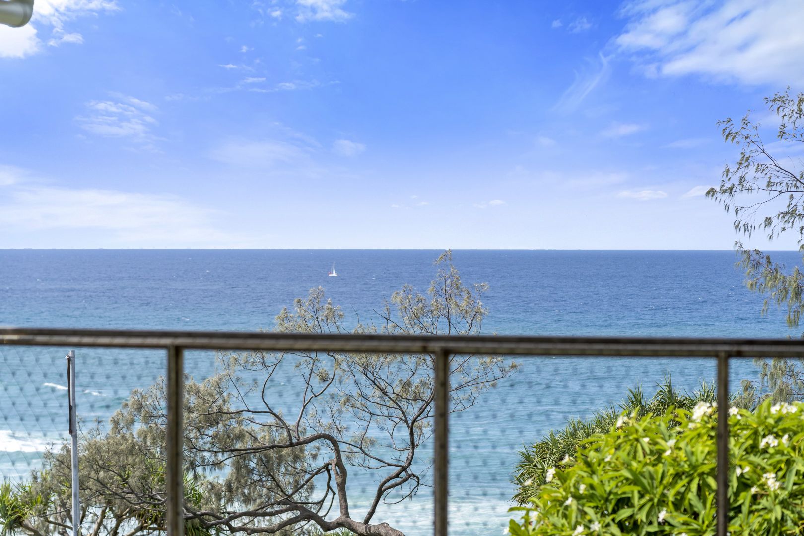 2/19 Mooloomba Road, Point Lookout QLD 4183, Image 1