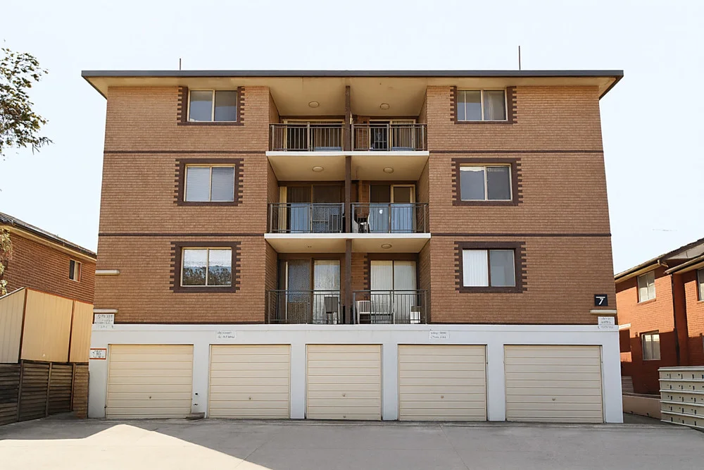 24/7 Myers Street, Roselands NSW 2196