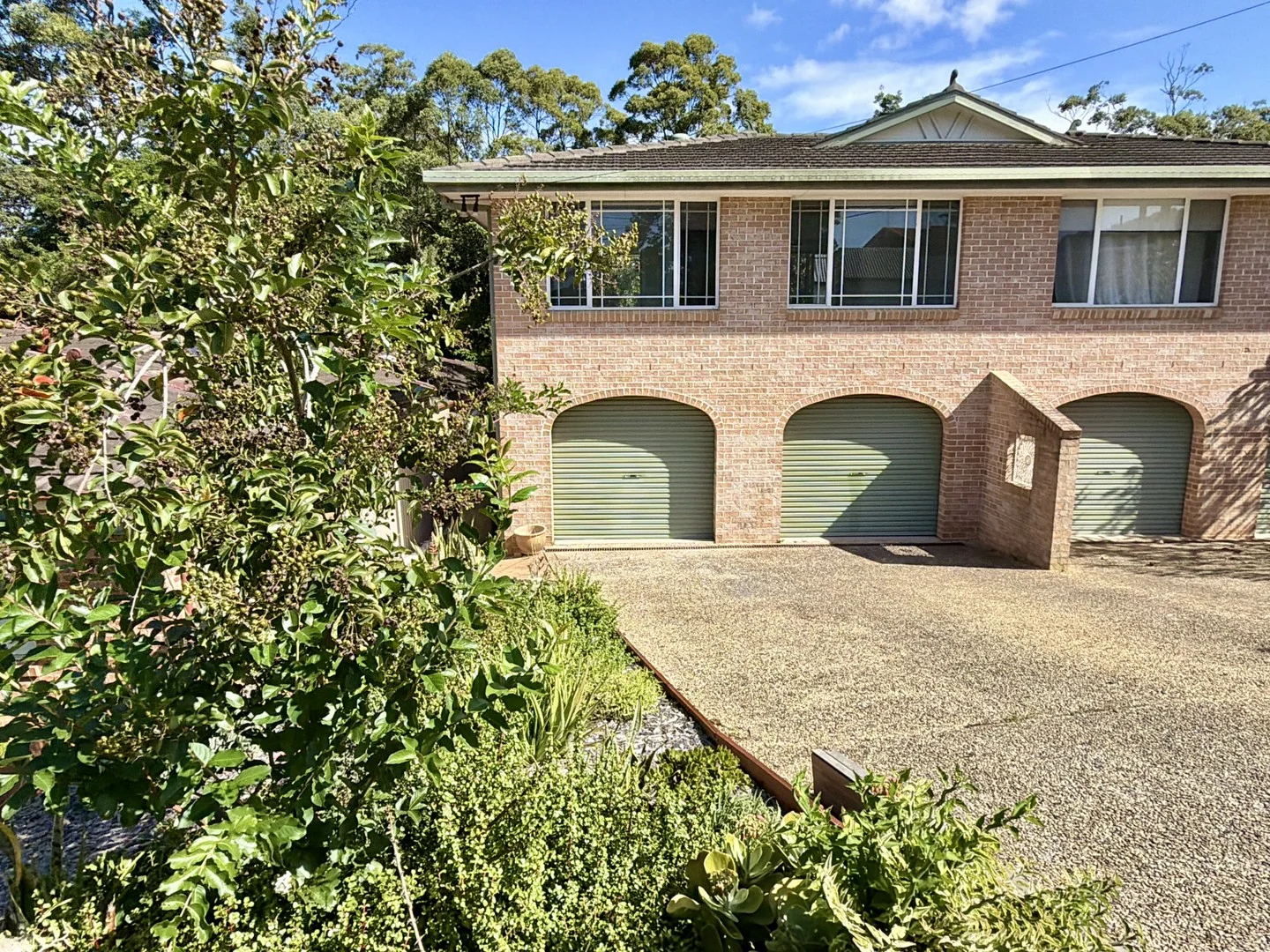 2/2A Norman Hill Drive, Korora NSW 2450