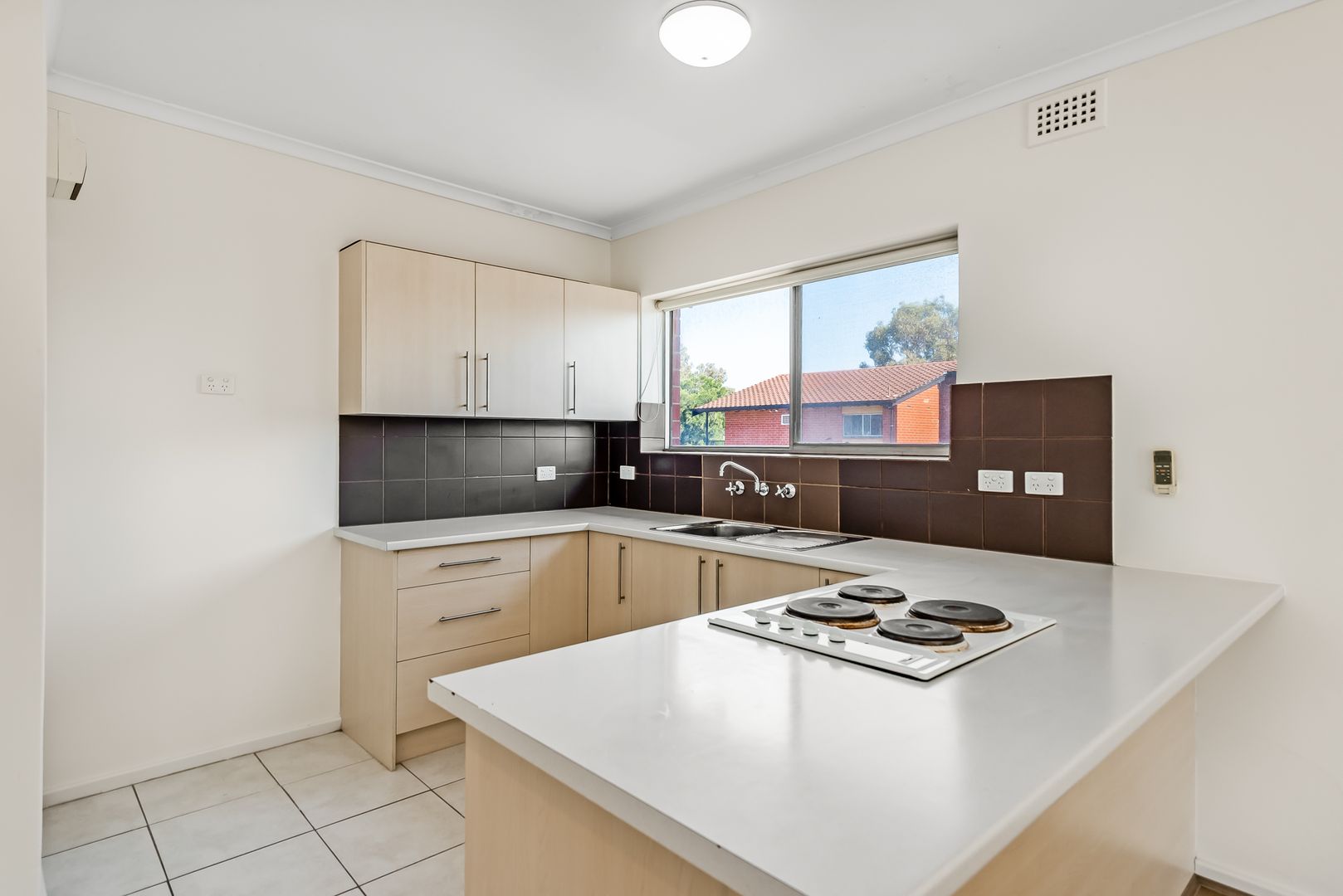 10/3 Henry Street, Rosewater SA 5013 House For Rent 380 Domain