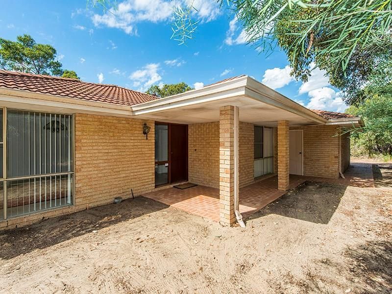 251 Vines Avenue, The Vines WA 6069, Image 2