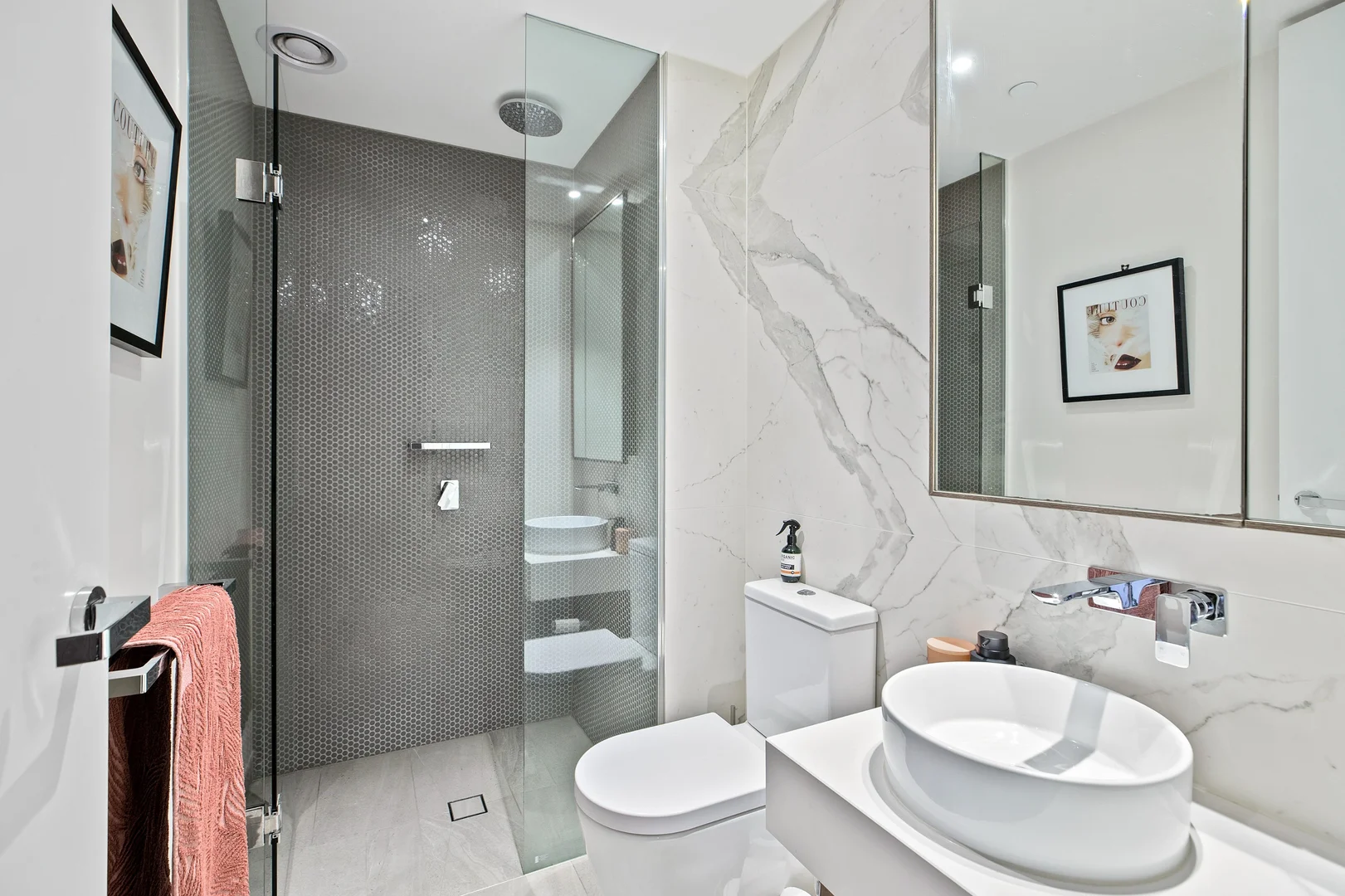 Additional image 9 of 307/77 Queens Road, Melbourne VIC 3004