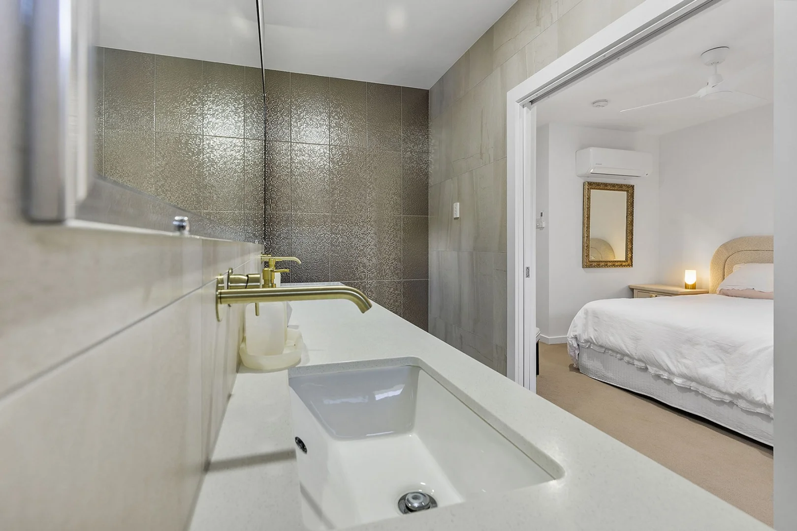 Additional image 21 of 59 Hicks Road, Glenella QLD 4740