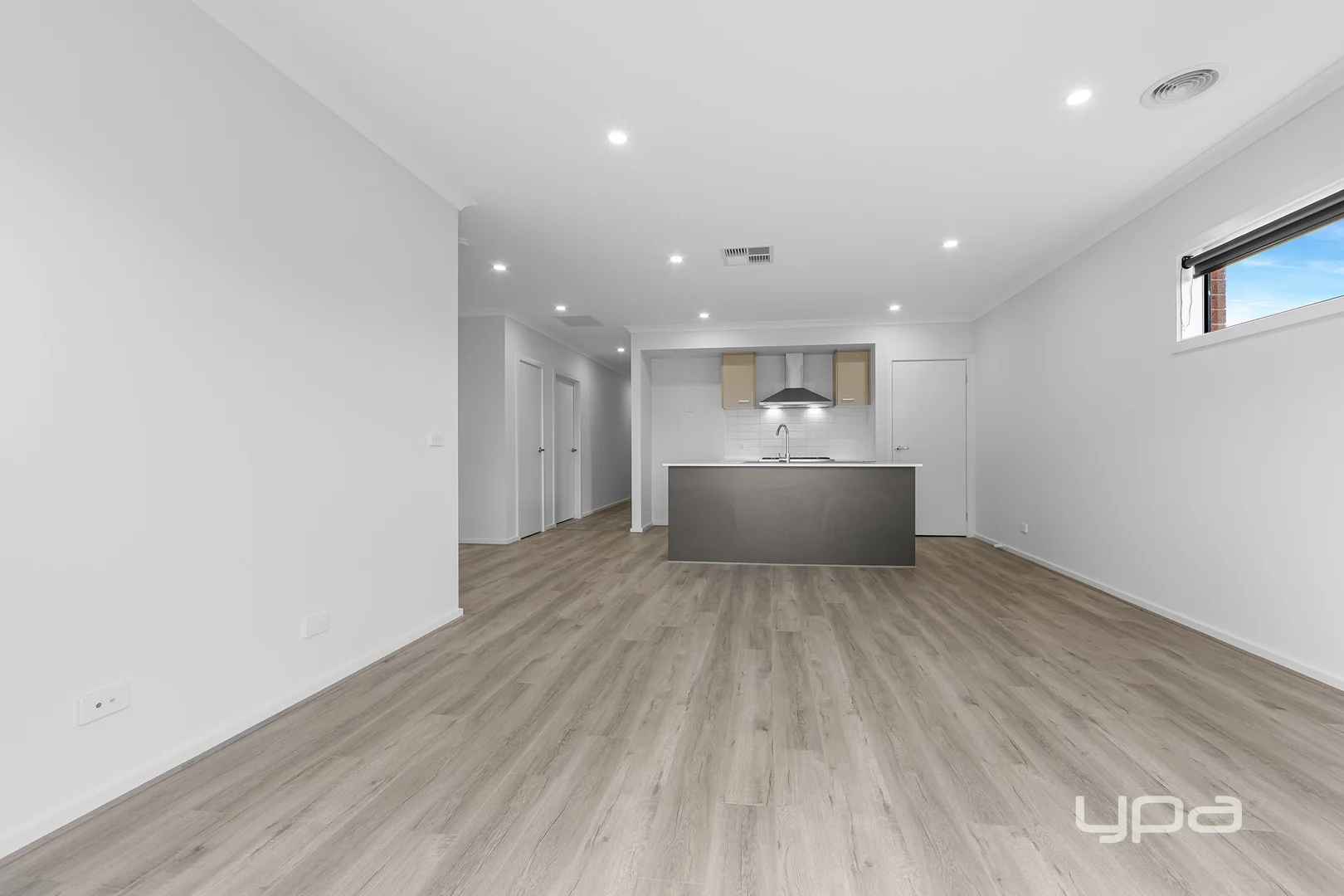 Additional image 2 of 20 Cinnamon Circuit, Fraser Rise VIC 3336