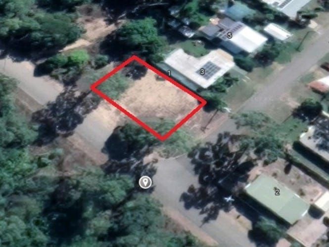 1 Atoll Street, Saunders Beach QLD 4818, Image 2