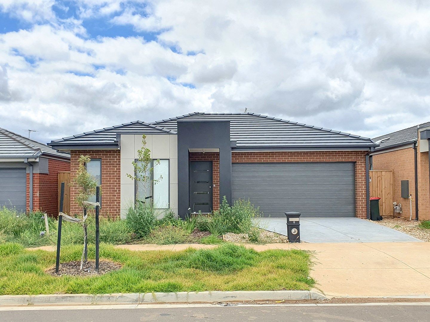 4 bedrooms House in 8 Kempsey Street WERRIBEE VIC, 3030